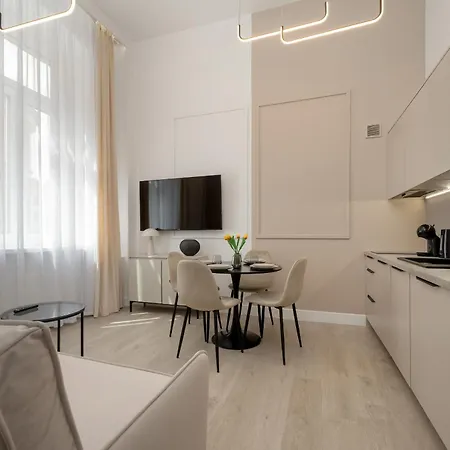 Piekny Apartament Dla 8 Osob Polozony 500 M Od Wroclawskiego Rynku By Renters Lejlighed *