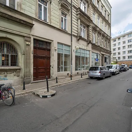 Lejlighed Piekny Apartament Dla 8 Osob Polozony 500 M Od Wroclawskiego Rynku By Renters Wrocław